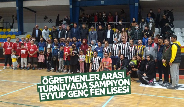 Öğretmenler arası Voleybol Turnuvası'nda şampiyon belli oldu