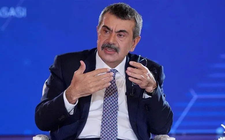 Okula kayıtta zorunlu bağış diye bir şey yok,isteyen olursa bize şikayet edin