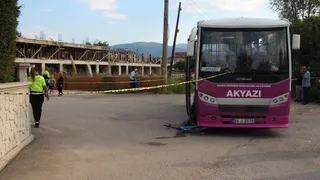 Bisikletli çocuk halk otobüsünün altında kaldı