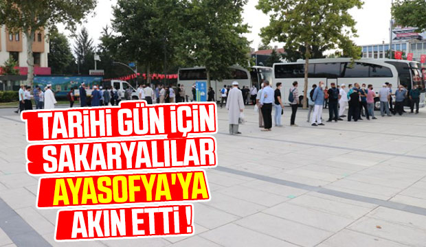 Otobüslerle Ayasofya'ya gittiler