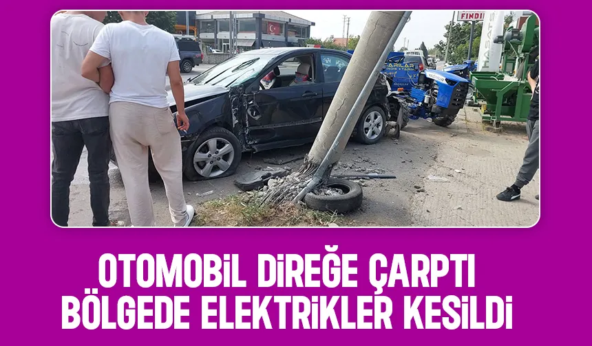 Otomobil direğe saplandı; Sürücü yaralı