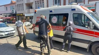 Otomobil sürücüsü çocuğu çarpıp kaçtı
