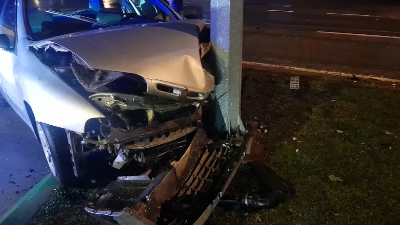 Otomobiller çarpıştı: 3 yaralı