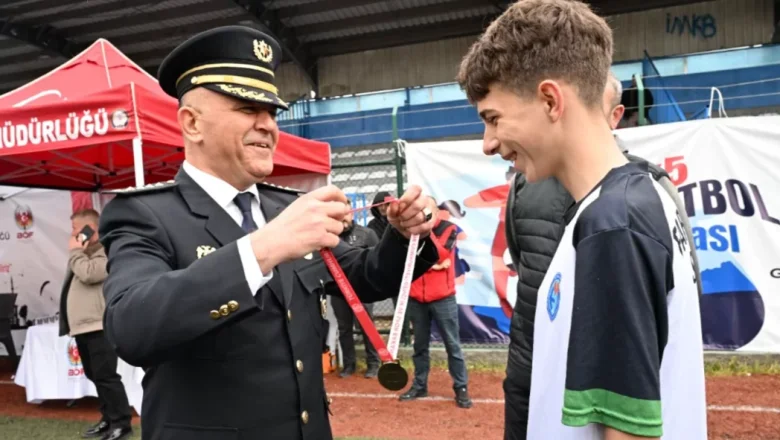 Polis Haftası’nda Mini Futbol Turnuvası