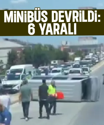 Refüje çarpan minibüs devrildi; 6 yaralı