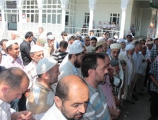 Gazze İçin Gıyabi Cenaze Namazı Kılındı