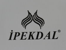 Akyazı'da Tesettür Giyimin Kalbi DAMEN'de Atıyor