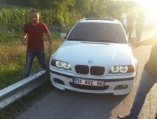 Lastik değiştirirken canından oluyordu