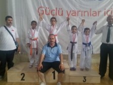 Karateciler Boş Durmuyor