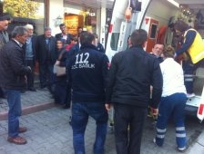 Otomobil Yayanın Ayağını Ezdi