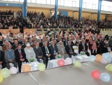 Hafızlığını Tamamlayanlara Taç Giydirildi