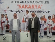 Karatecilerimiz 5 Altın 3 Gümüş 2 Bronz Elde Etti