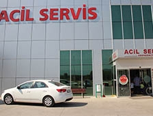 Motosiklet Otomobile Çarptı