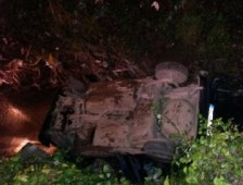 Araç Dere Yatağına Uçtu