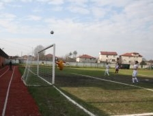 Taşburunspor Evinde Puan Kaybetmeye Devem Ediyor