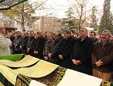 Emre Yıldırım Gözyaşları içinde Toprağa Verildi