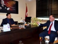 Bayraktar'dan Başhekim Tepeçınar'a Ziyaret