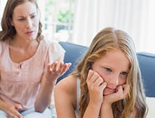 Ergen Çocuğunuza Bu Cümleleri Asla Söylemeyin!