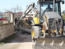 İnönü Mahesinde Kilitli Parke ve Yol Genişletme Çalışmaları Tamamlanıyor