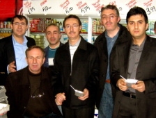 Öztürkler Market Bu Yıl'da Aşure Dağıttı