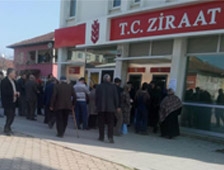 Sakarya’nın Akyazı ilçesinde mazot,gübre ve toprak analizi desteği ödemeleri başladı.