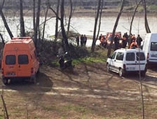 Mudurnu Deresine Atlayan Şahıs İçin Arama Çalışmalarında 3. Gün