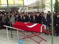 Vefat eden Kore Gazisine ASKERİ TÖREN 