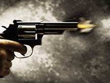 KARAPÜRÇEKTE SİLAHLI YARALAMA