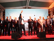 Gençlik Akyazı’da Buluştu