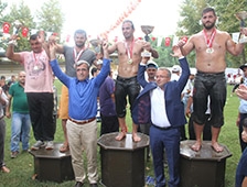 2015-2016 Yılı Güreş Ağalığı İçin Seçimler Başladı