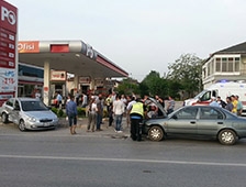 Cemiyete Gidiyorlardı Kaza Yaptılar 