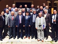 İLÇE MİLLİ EĞİTİM MÜDÜRLERİ AKYAZI’DA BİR ARAYA GELDİ