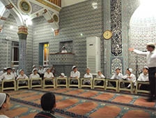 BERAT GECESİNDE KURAN ZİYAFETİ