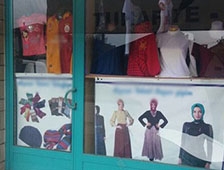 Kimliği Belirsiz Kişilerce İş Yerinin Camları Kırıldı