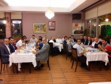 Ankara'da Görev Yapan Akyazılılar İftarda Bir Araya Geldi 