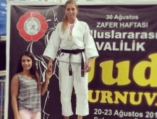 Akyazı Belediyesi Judo Antrenöründen Uluslararası Başarı