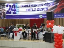 Öğretmenler Günü’ne Anlamlı Gece