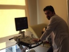 Hastaneye Ekokardiyografi Aleti Bağışlayan Saygıderer’e Plaket