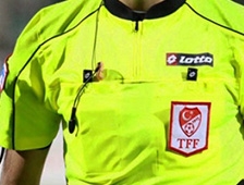 Akyazılı Hakemler Profesyonelde Düdük Çalacak