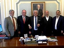 ESKİ DOSTLARDAN ZİYARET