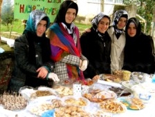 İmam Hatip Lisesinden Anlamlı Kermes