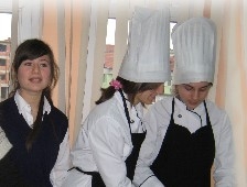 Kız Meslek Lisesi Her Yerde