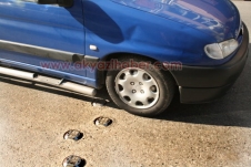 Fosforlu Kedi Gözler Sıkıntı Olmaya Devam Ediyor