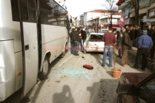 Yolcu Minibüsü arkadan Çarptı