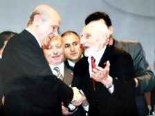 Ulu çınar vefat etti 