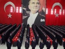 Polislere Askerlik Müjdesi