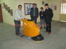 Okula Temizlik Robotu Bağışladılar