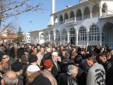 Baba Sofuoğlu Kılınan Cenaze Namazından Sonra Defnedildi