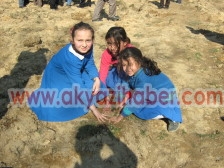 Güveçler Köyünde 1600 Fidan Dikildi