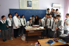 Arkadaşlarından Süpriz Kutlama